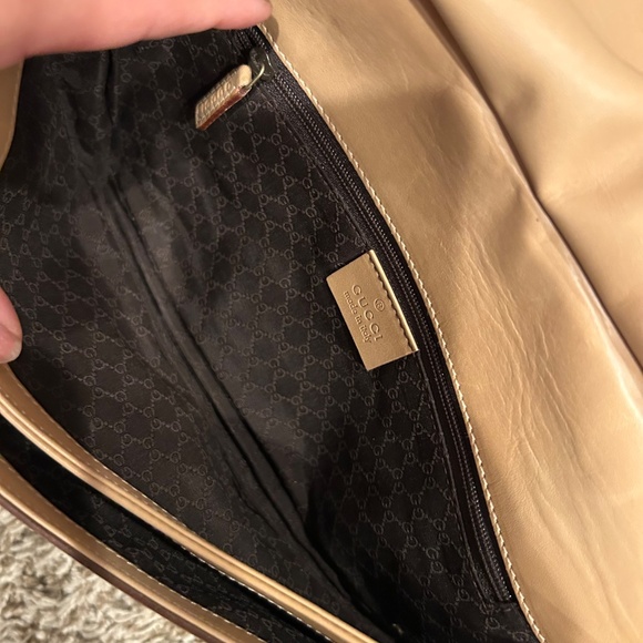 Vintage Gucci Tan Leather Shoulder Bag + Matching Wallet Set - Picture 5 of 16